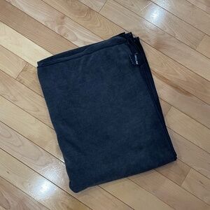 Black Yoga Mat Towel